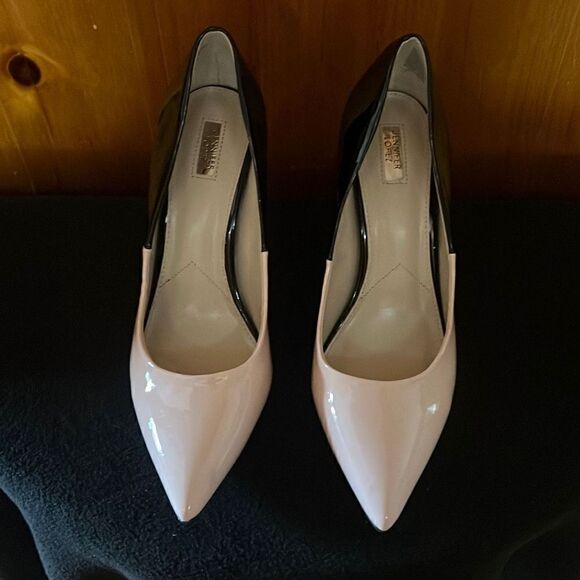 Jennifer Lopez Women's Pink Black Pointed Toe Patent Leather Heel Pumps - Picture 3 of 16